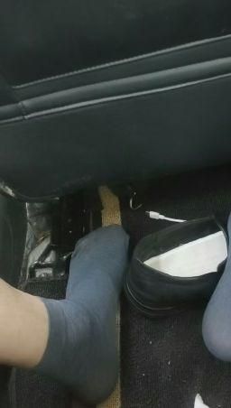 ajiao.123 : 车震才高潮完内射,看看周围Babe