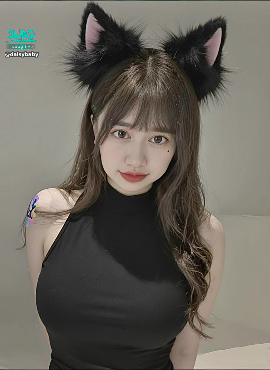 daisybaby : 🖤放假囉😈