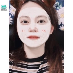 jingishere : 被Babe盯著 是種什麼感覺呢