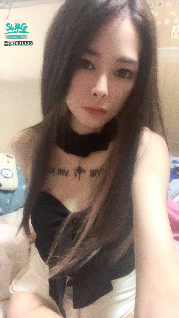 qaz931135 : 這幾天家裡發生一些事
各位寶貝抱歉都沒播🥺
明天下午播 記得我說的
看我直播時要記得愛我喔❤️