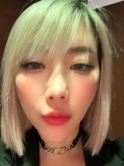 arielbb : Babe噴水女王，免費贈送