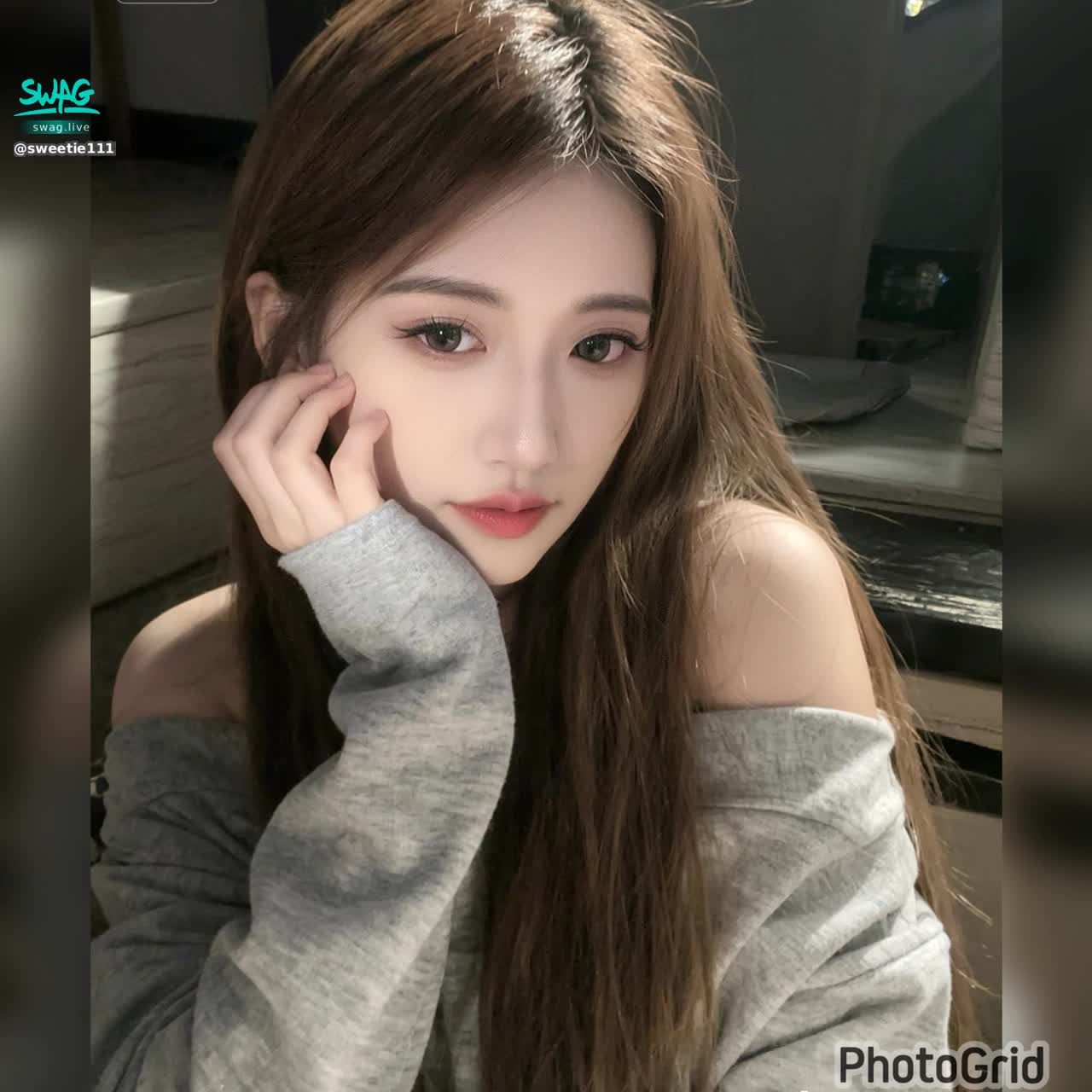 sweetie1111 : 這個月私訊送一個{香水}給甜心❤️,可🉐️到一個客製化影片❤️