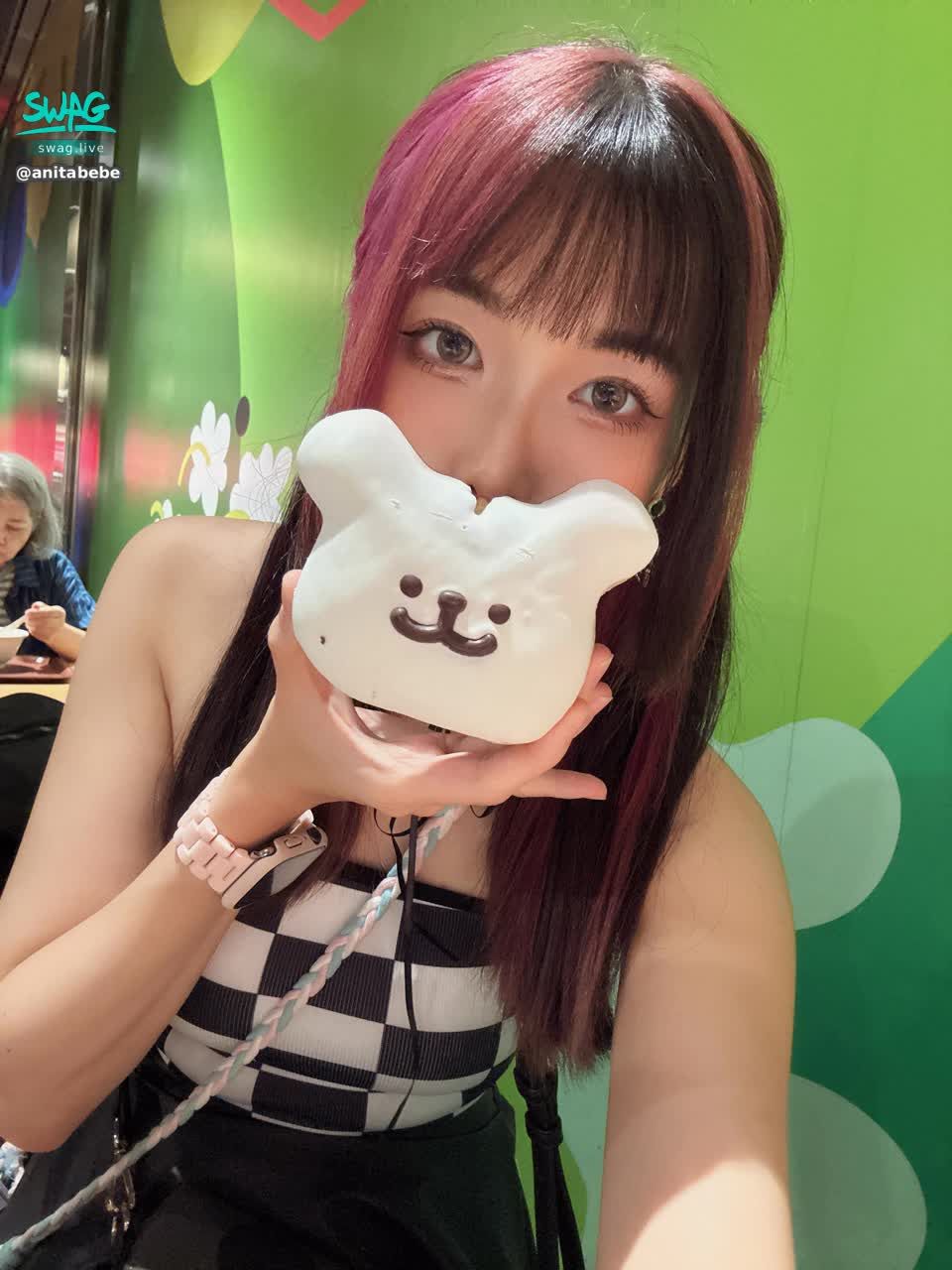 anitabebe : 10/23（四）22:45聊天性感居家女孩
達20萬鑽石 性感睡衣表演誘惑
#主題直播