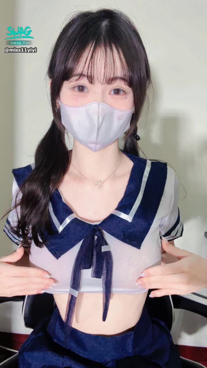 miss11yiyi : 謝謝哥哥們今天的捧場💕
能遇到你們是我的福氣🥺❤️
㊗️哥哥睡覺夢到伊伊😍