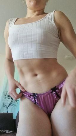 lessikitty : tits , dating panties