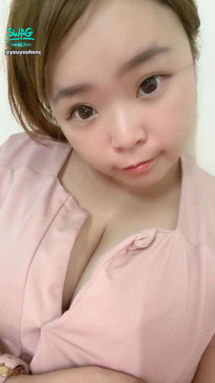 youyouhong : 這樣有女友感嗎💗