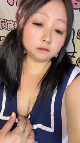 qianxingchen. : 好寂寞 來滿足我吧