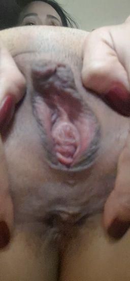 dirtymommy : 我想知道你願意吃我的小穴嗎？