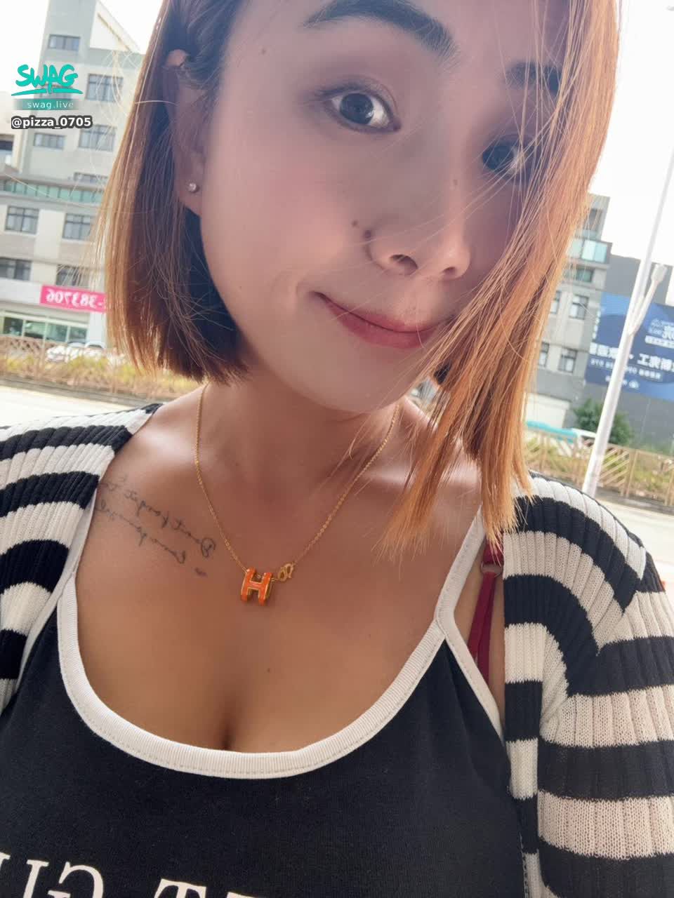 pizza_0705 : 天氣逐漸變好了～好想找人出去🥰私訊我❤️一起討論要去哪 #私訊 #sexy #性感 #生活 #騷 #奶 #露臉 #可愛