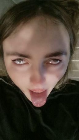 pinkpather : cum on my mouth  Babe🥵