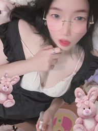 bunny0629bh. : 跟你見面如果穿這樣~你還會想離開嗎😈 #女僕 #cosplay #sexy #性感 #生活 #騷