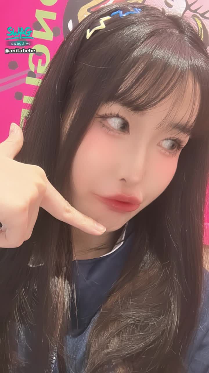 anitabebe : 10/27（一）22:45聊天性感居家女孩
達20萬鑽石 性感睡衣表演誘惑
#主題直播