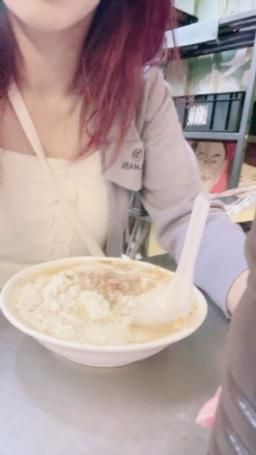 lovemeredith : 我的晚餐清蒸臭豆腐+酸梅湯，要不要ㄧ起吃