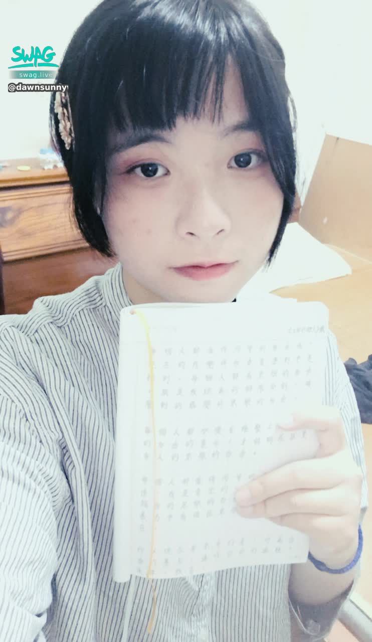 dawnsunnywo : 讀書筆記( • ̀ω•́ )✧
#露臉 #生活 #可愛 #白白嫩嫩 #新人 #大眼睛