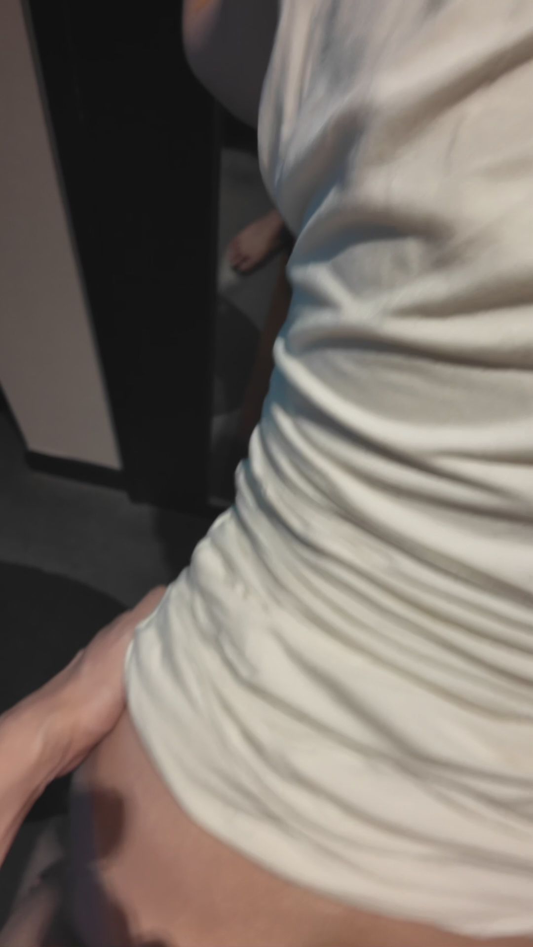 babes.private : 歐歐太色 自己要求來鏡子前面做愛😎