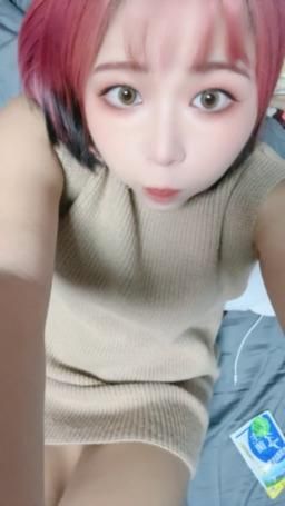 piffydream : BabeBabe幫我看一下今天的我有沒有怪怪的