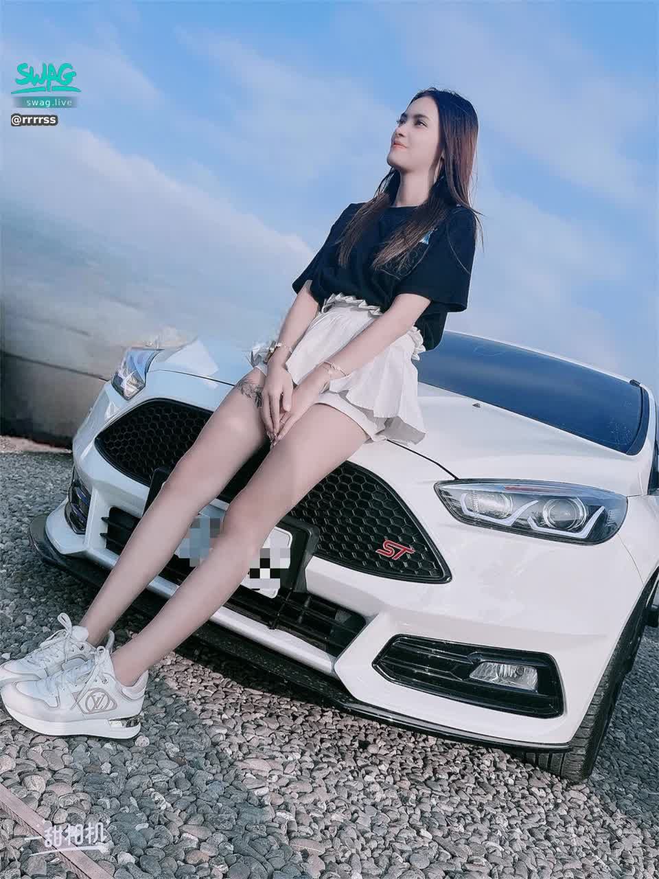 rrrrss : 11月開播預告Babe
11月的小貂蟬終於要開表演了 ❤️滿100萬鑽還有大家最期待的秘密場噓🤫 知道是什麼的私訊找我領福利