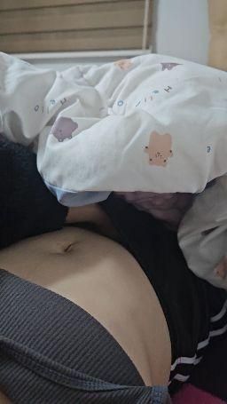 aileenn : 玩完上面玩下面😈👅❤️😍