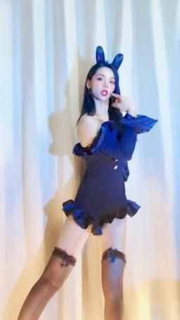 mee900 : 新人，求关注求支持！