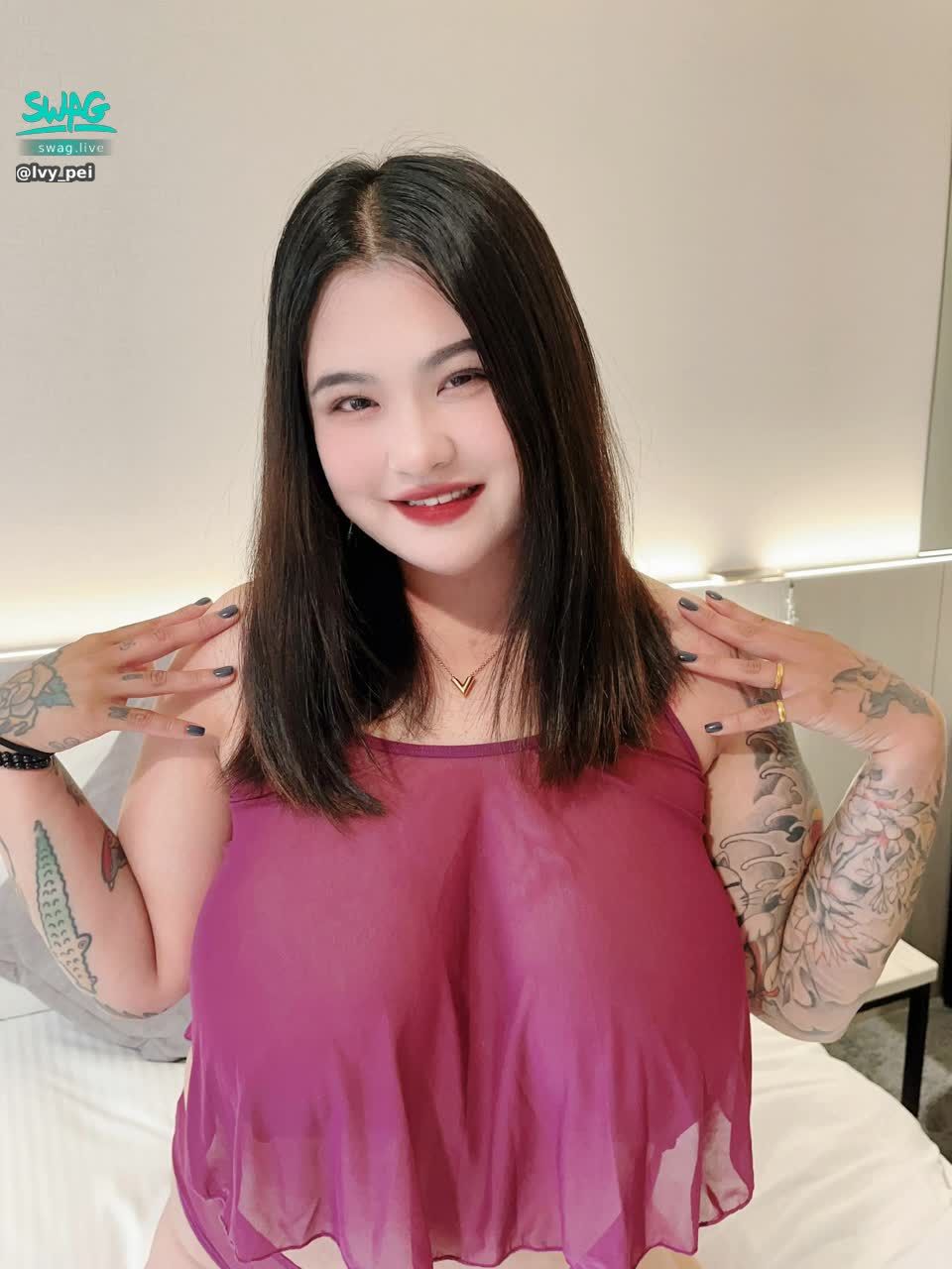 lvy_pei : 偶爾懷念一下就好,腳下的路更重要💕Babe