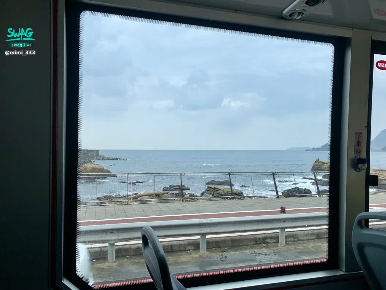 mimi_333 : 花了好幾個小時轉車
為了看這一片寧靜的海
🤍