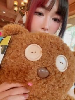 anitabebe : 🙂‍↔️