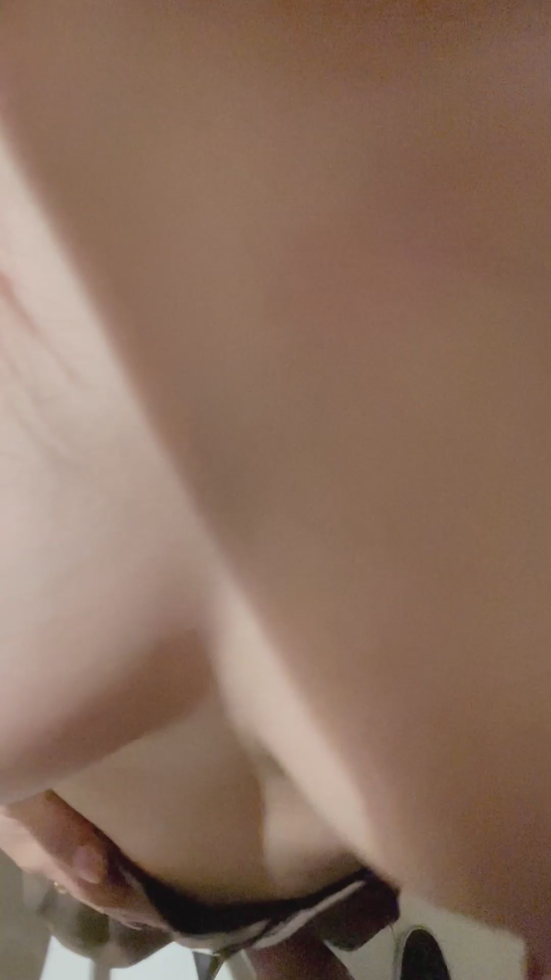 banbiekissme : 被我吃一吃突然說很想要 我也當然是好啊...