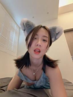 ouopuppy : 🦊性感小狐狸🦊
god damn..貓趴從後面撞奶是這樣搖嗎😳🔞？

#7pupu小姊姊