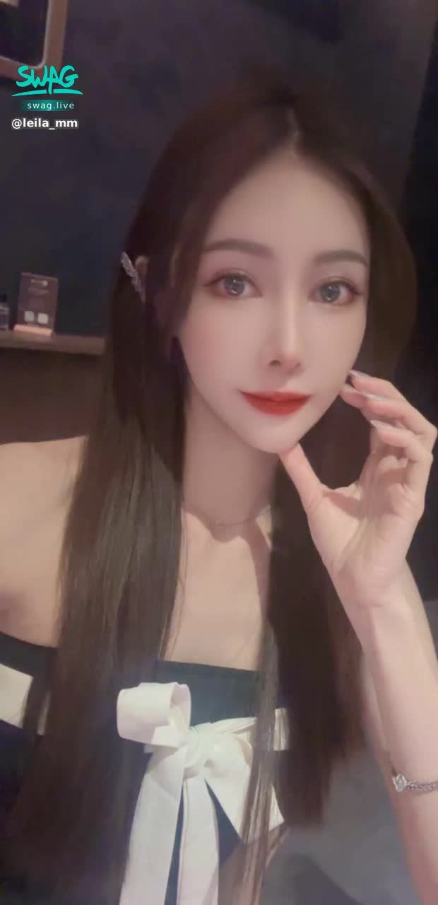 leila_mm : 11/6（四）17:30綠播🧡唱歌主題🎤

達15w 換OL服裝唱一首歌

#主題直播