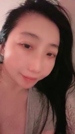 bershuka : 揉奶誘惑🤍