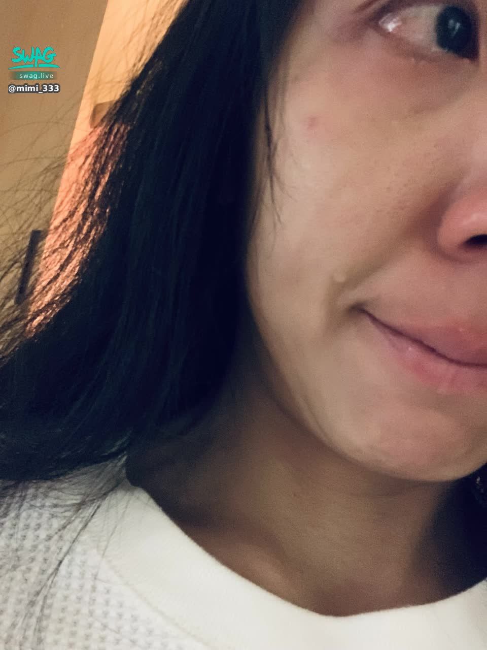 mimi_333 : 我知道都家家有本難念的經
每個人都在生活中扮演的各種角色上努力著

此刻容我有情緒一下下
-
父母親的健康平安開心與否一直都是我的軟肋和最在意的事

跟兄弟姐妹們有點理念不同會有點無力

-
平安安好，健康無價，祈禱不變
-
你們也要如此
我也會的