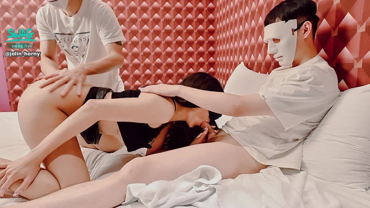 jolin_horny : 喜歡很多男人來愛我😍