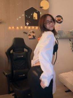 ouopuppy : 🏥7pu醫生の情慾診療間🩺
騷裡騷氣的醫生竟然脫掉裙子❤️❤️❤️

#7pupu小姊姊