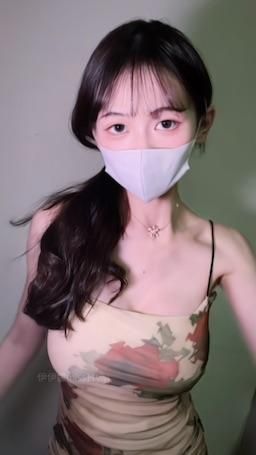 miss11yiyi : 前幾天被鎖帳號
伊伊的帳號回來啦 哥哥🤍
獻上一首舞
「公司給我一巴掌ᵕ̩̩_ᵕ」
為了表示慶祝
預計今天晚上十點開播🎀