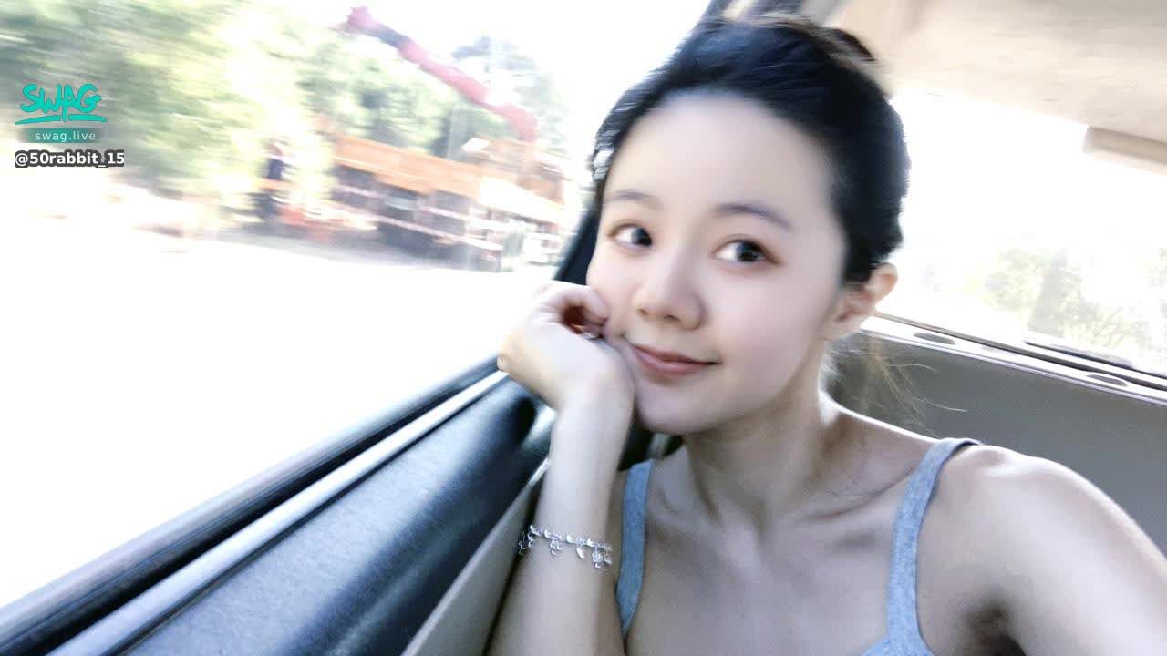 50rabbit_150 : 🍊Where u r 🍑
⚡️⚡️⚡️⚡️
-
#鎖骨寶寶 🍼🍼