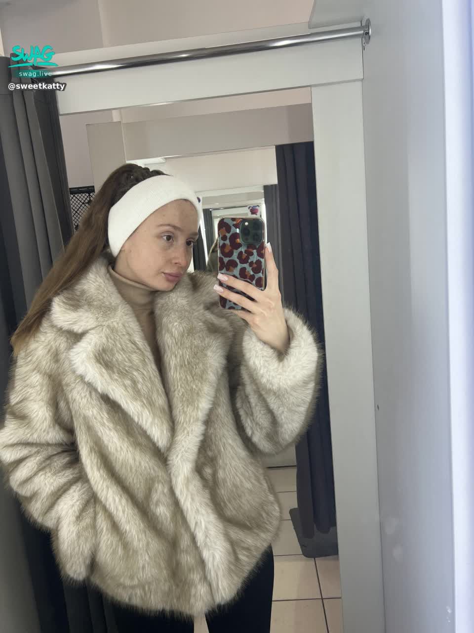 sweetkatty : hi 👋🏻