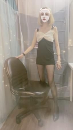 smi945 : 辦公室黑絲