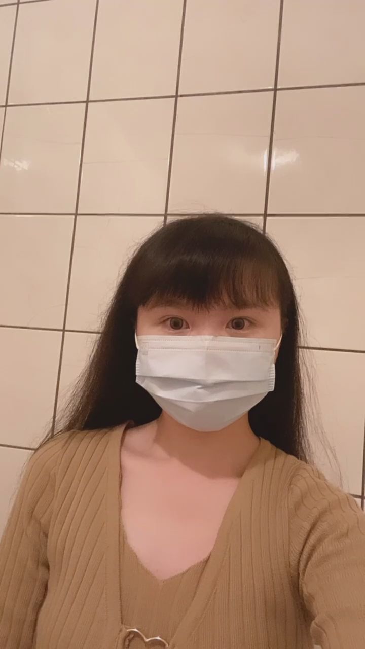 lin880317 : 好久不見～最近太忙碌無法開播
但是想客製化影片的一樣可以私訊喔😈

#私訊 #sexy #日常 #生活