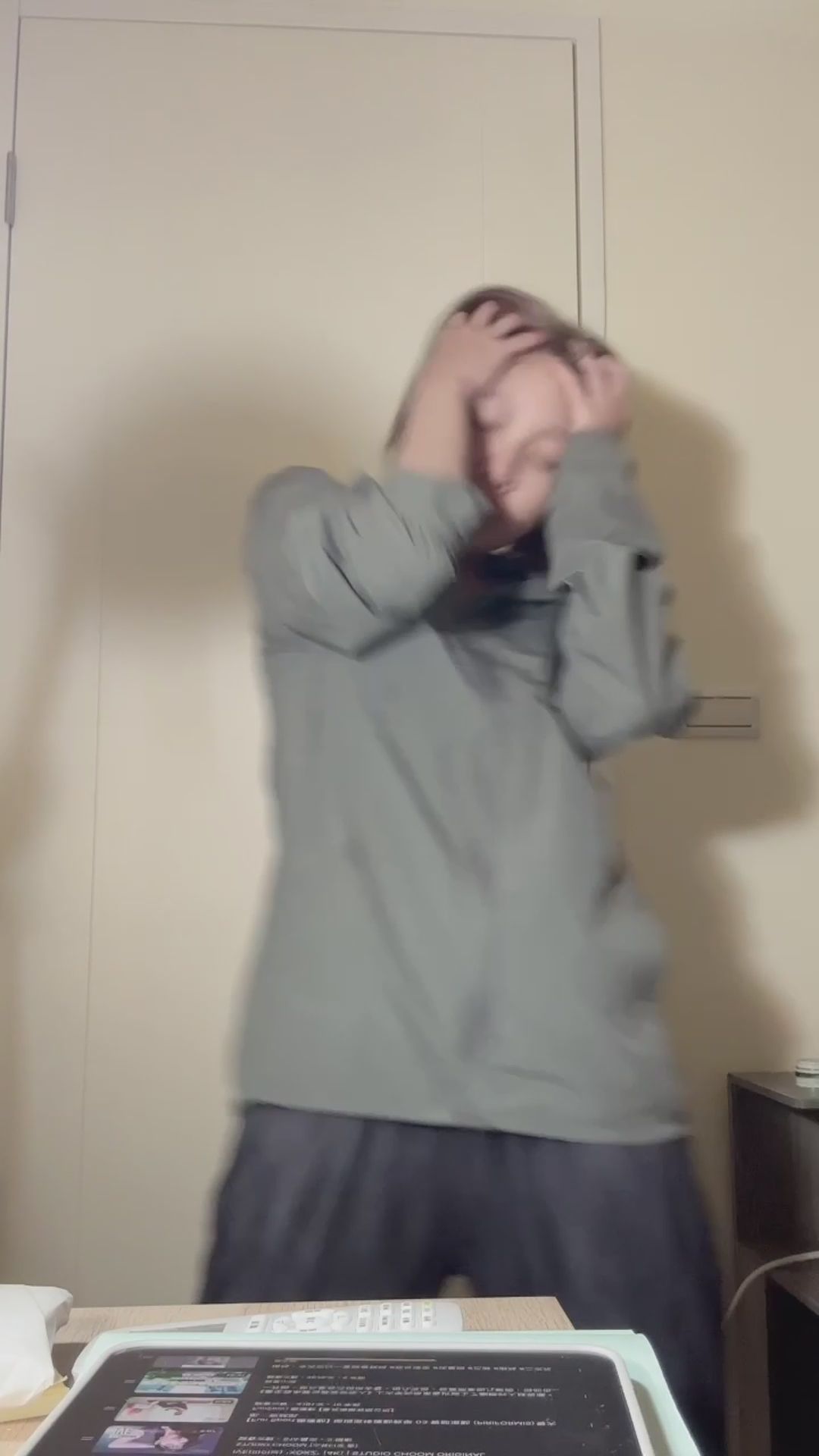 lustine : 想看拉鍊拉下來後的版本嗎🫣 #sexy #性感 #生活 #跳舞 #日常