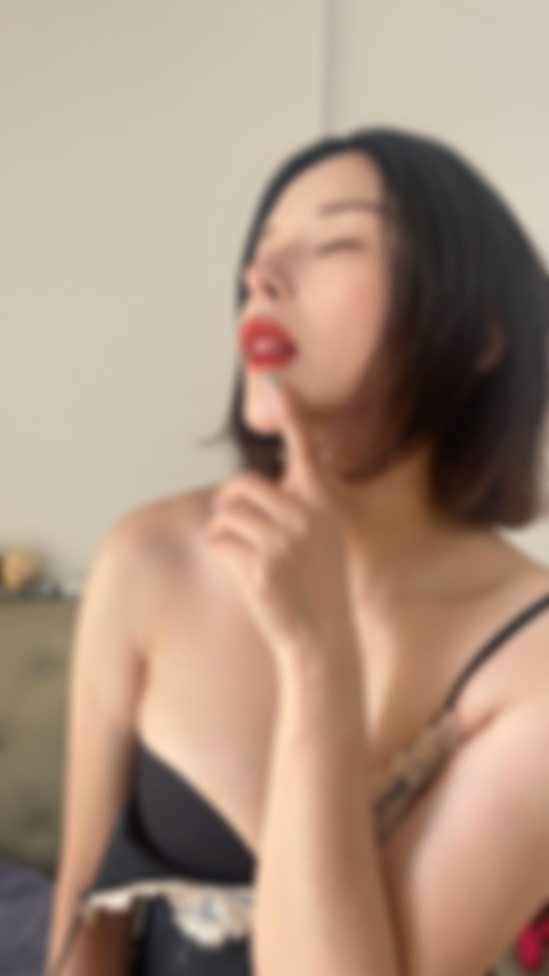  : 诱惑➕自慰➕喷水💦