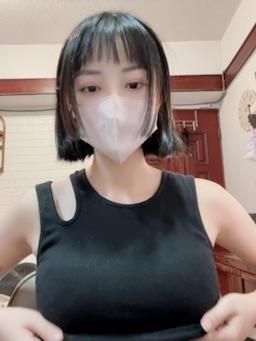 dreamyloli : 揉奶誘惑🫦