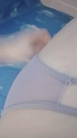 floraof : 唔夠瞓依家仲頭痛緊