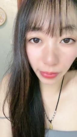 cloxyen1314 : 好想吃肉棒