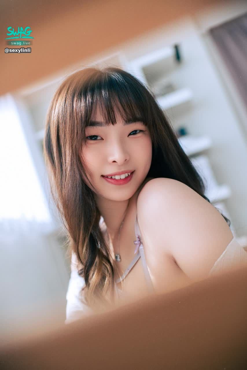 sexylinli : 晚安禹兒親一個😙💖💦💦