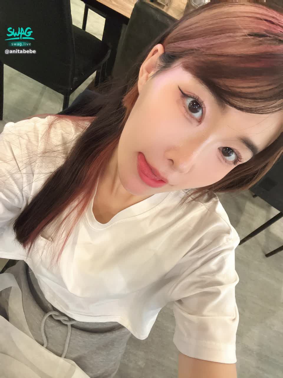 anitabebe : 11/19(三)22:45性感情趣蕾絲戶外挑戰表演女孩
達10萬鑽石 戶外挑戰表演性感跳舞誘惑
#主題直播