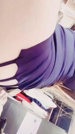 aisa : 🔮粉穴✨️大腿下面大概是這個光景