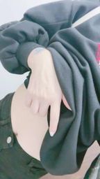 love.dodo_ : 在外廁所拍一下奶🥛隔壁廁所有人突然沖水 嚇到😂