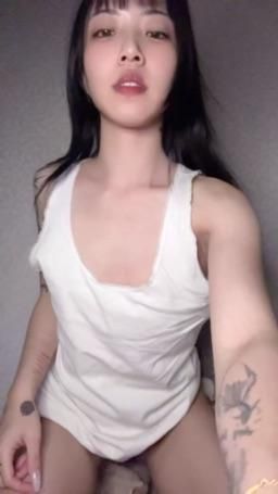 dagababy : 裸體狗狗蹲來了😍就想這樣被指令啦🥵愛死❤️❤️