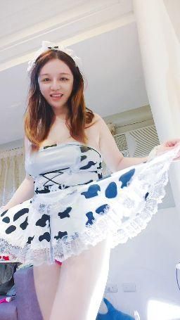 jojomissyou : 女僕來服侍你了主人