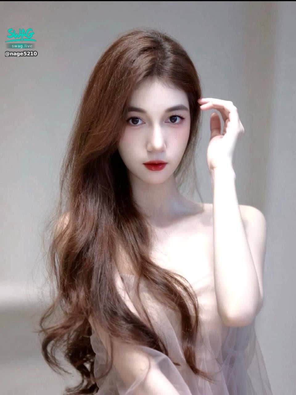 nage5210 : 老金只做高端精品,今晚的女主